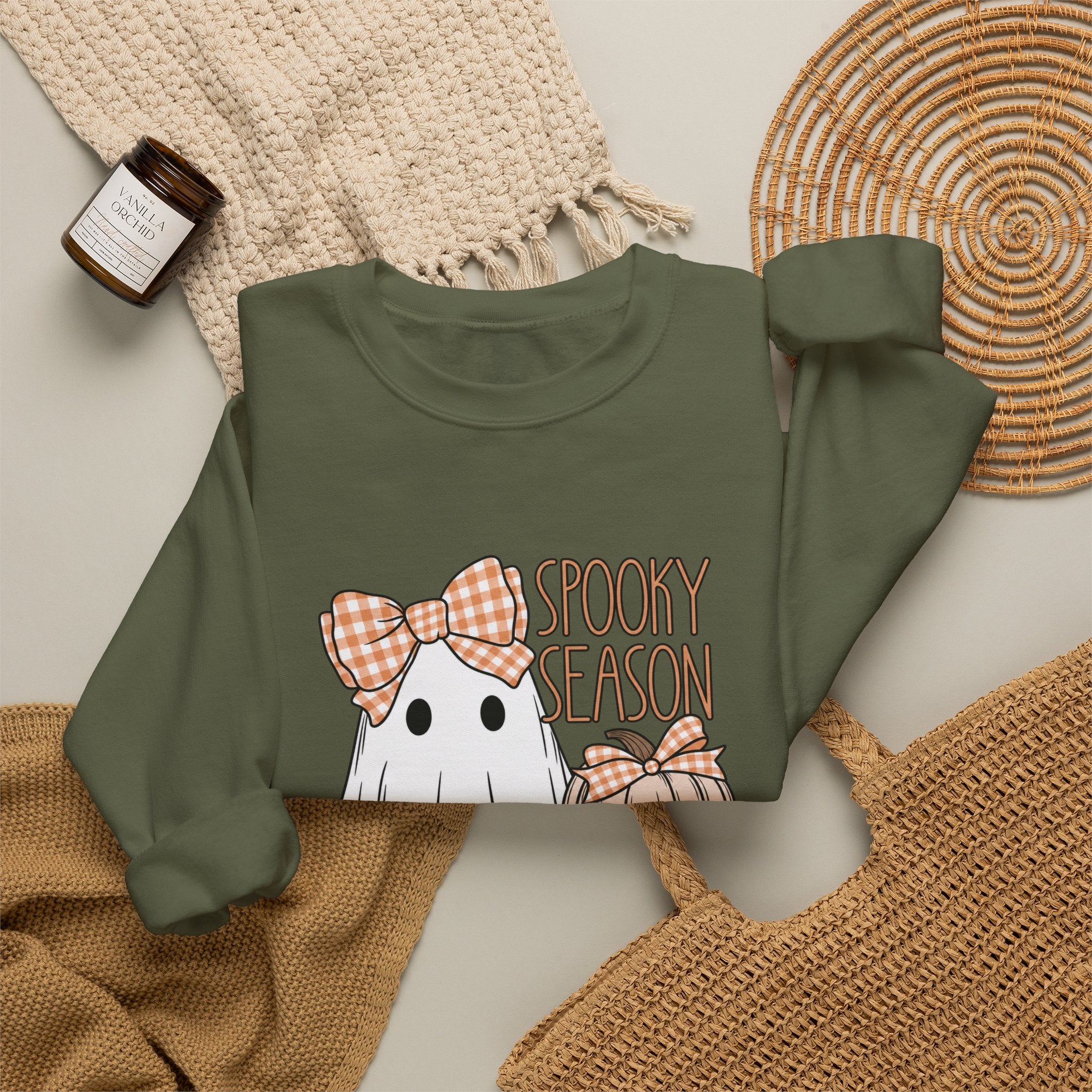 The Bow Ghost Sweatshirt - Gildan