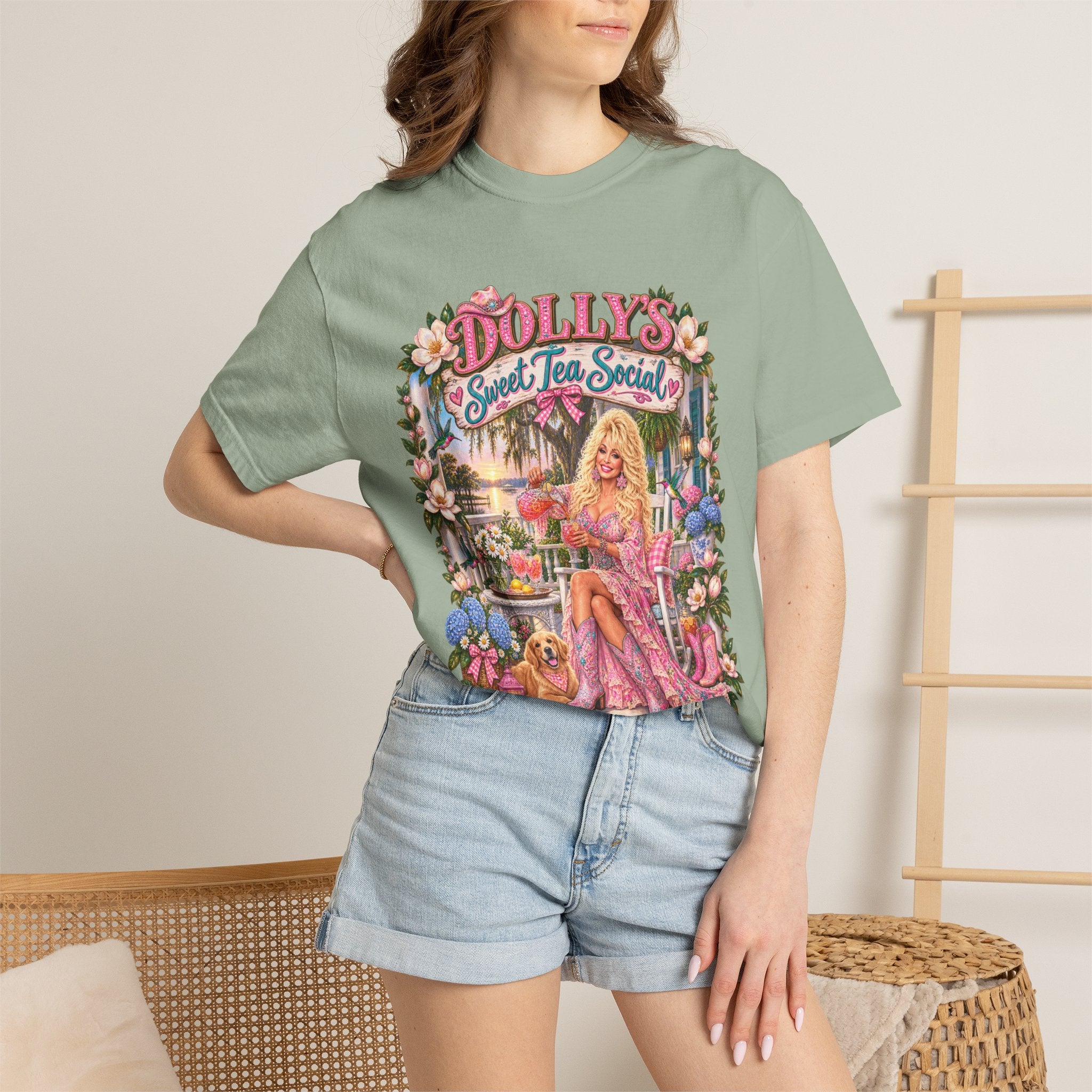 Dolly's Sweet Tea Social Tee