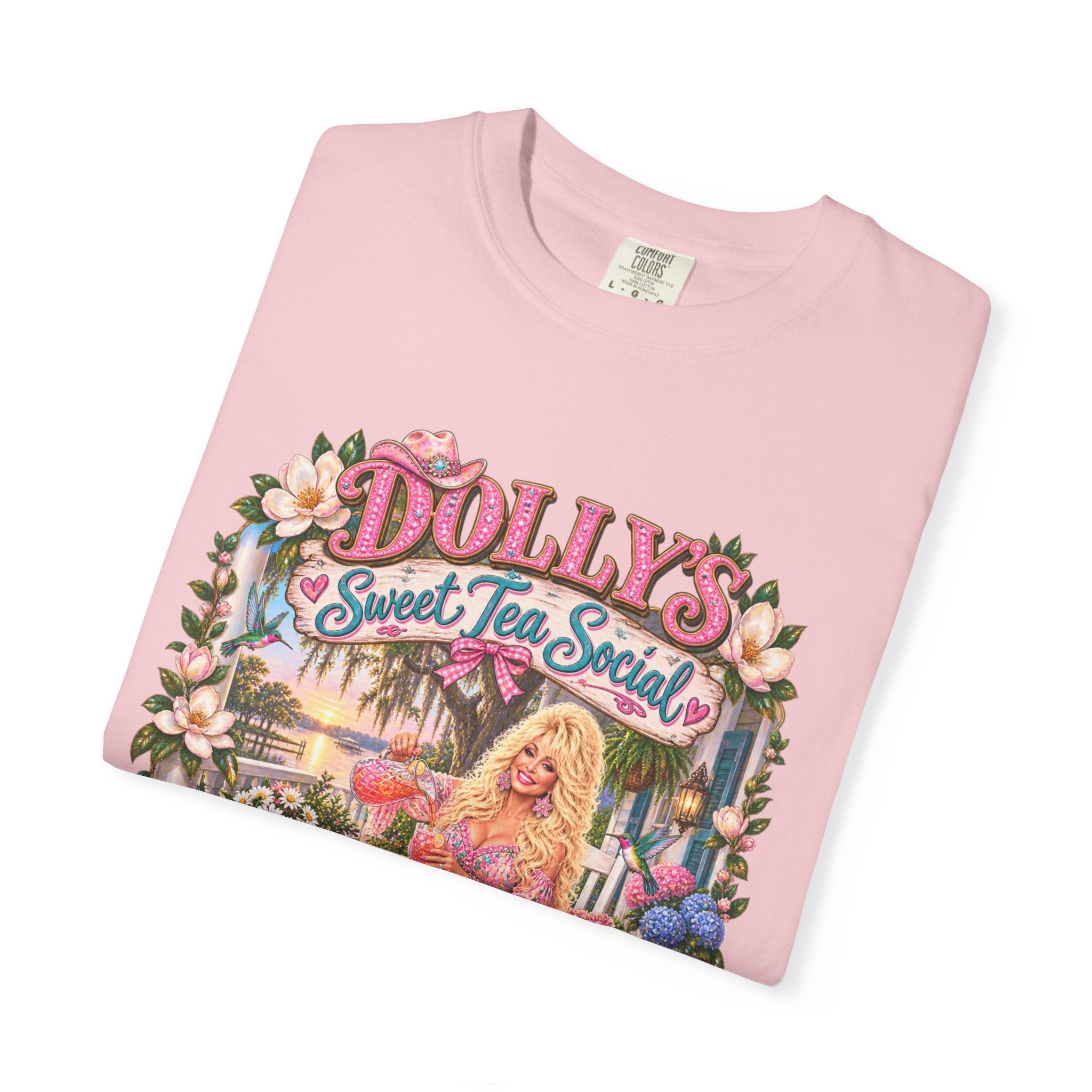 Dolly's Sweet Tea Social Tee