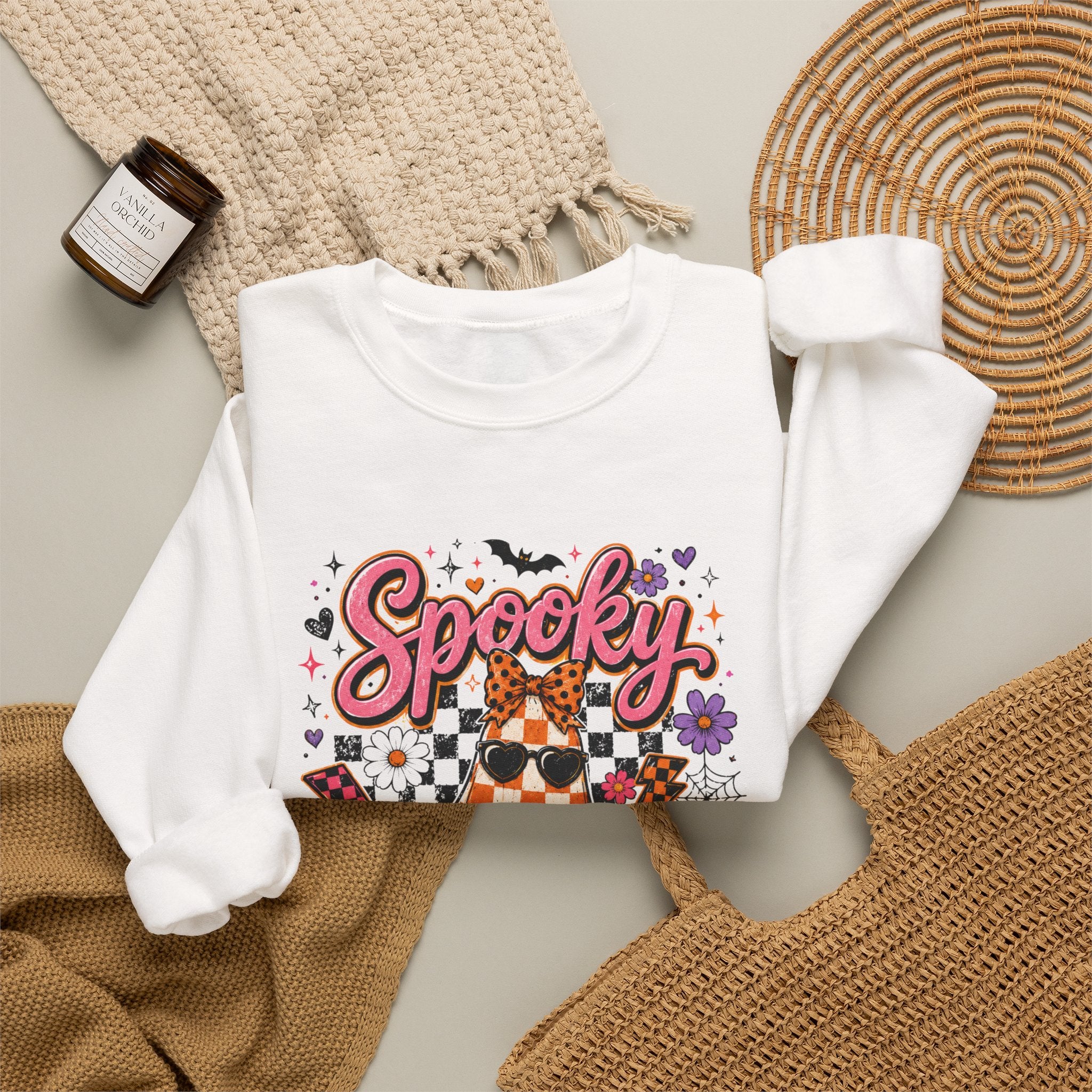 Spooky Mama Sweatshirt - Gildan