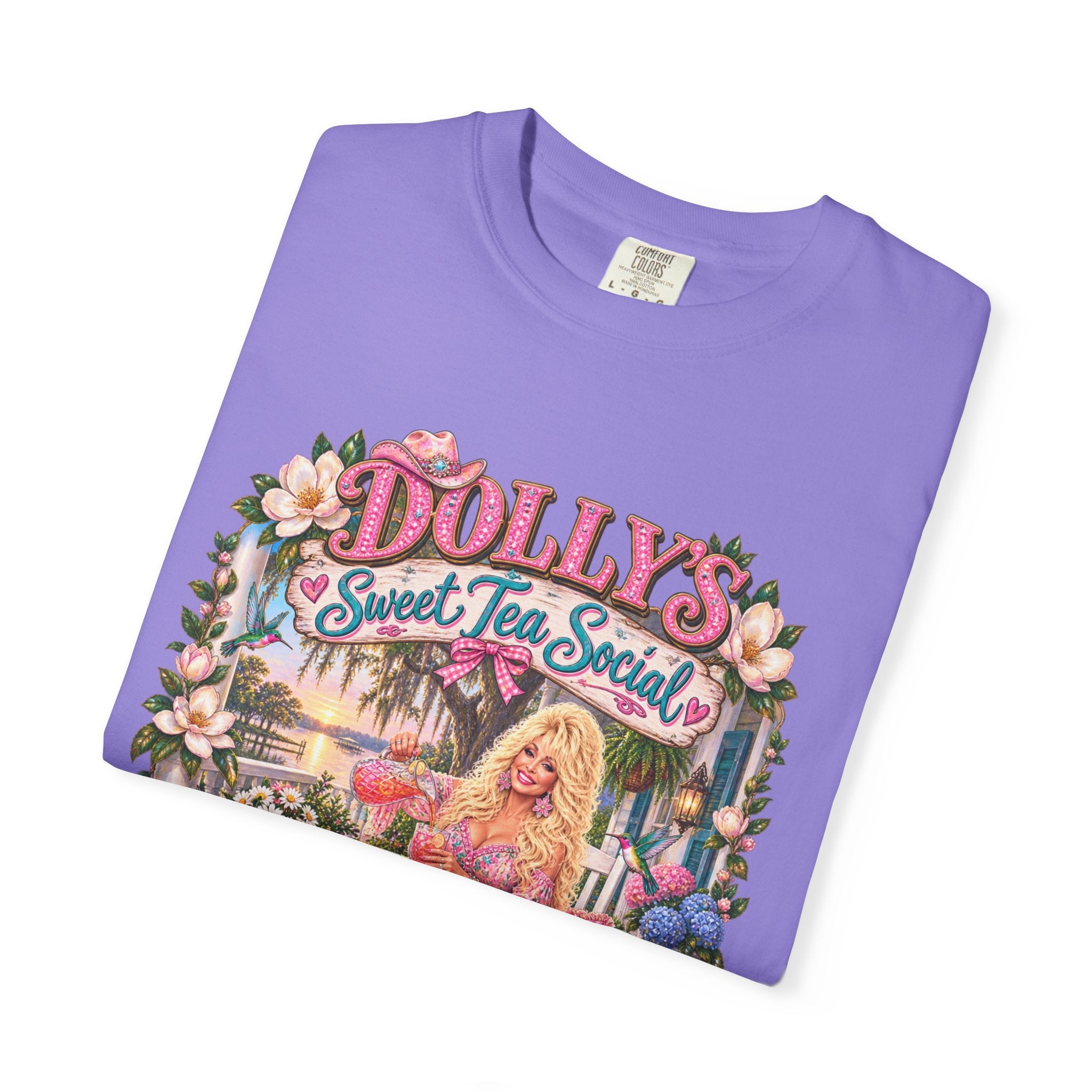 Dolly's Sweet Tea Social Tee