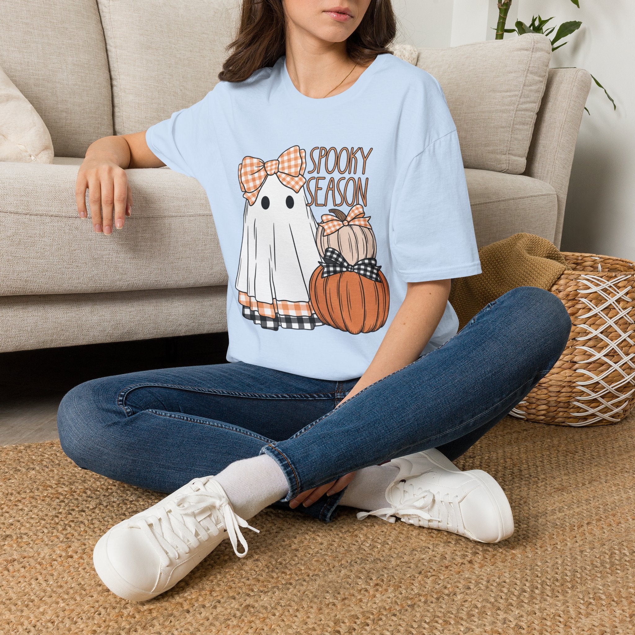 The Bow Ghost Tee - Gildan