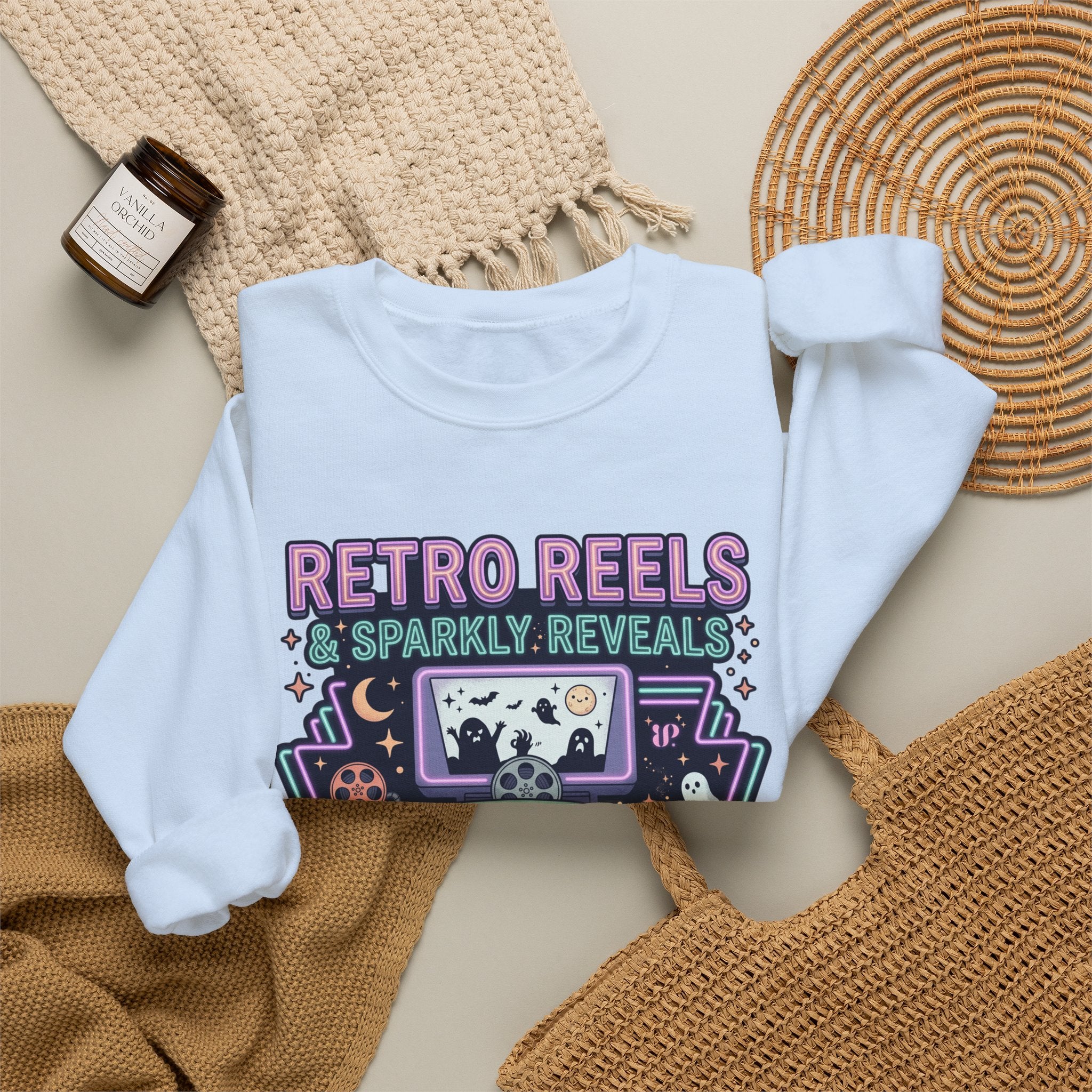Retro Reels Sweatshirt - Gildan