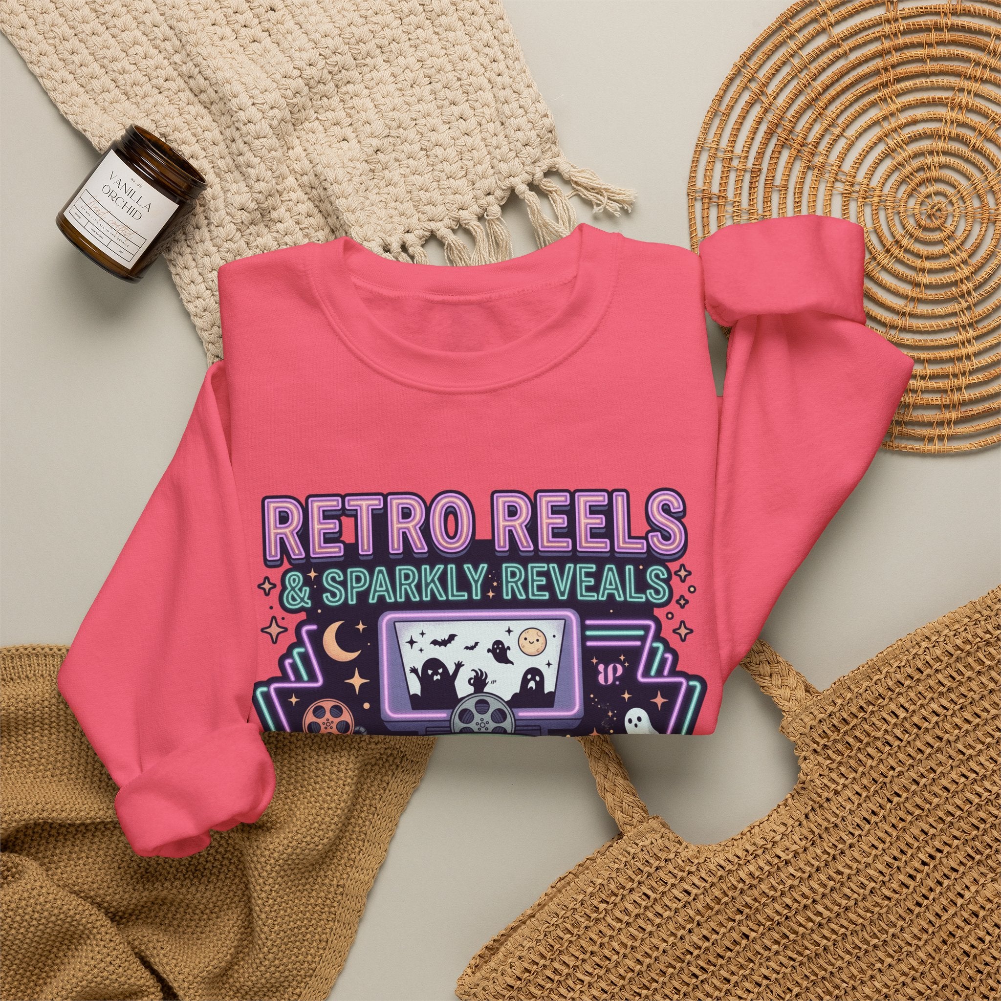 Retro Reels Sweatshirt - Gildan