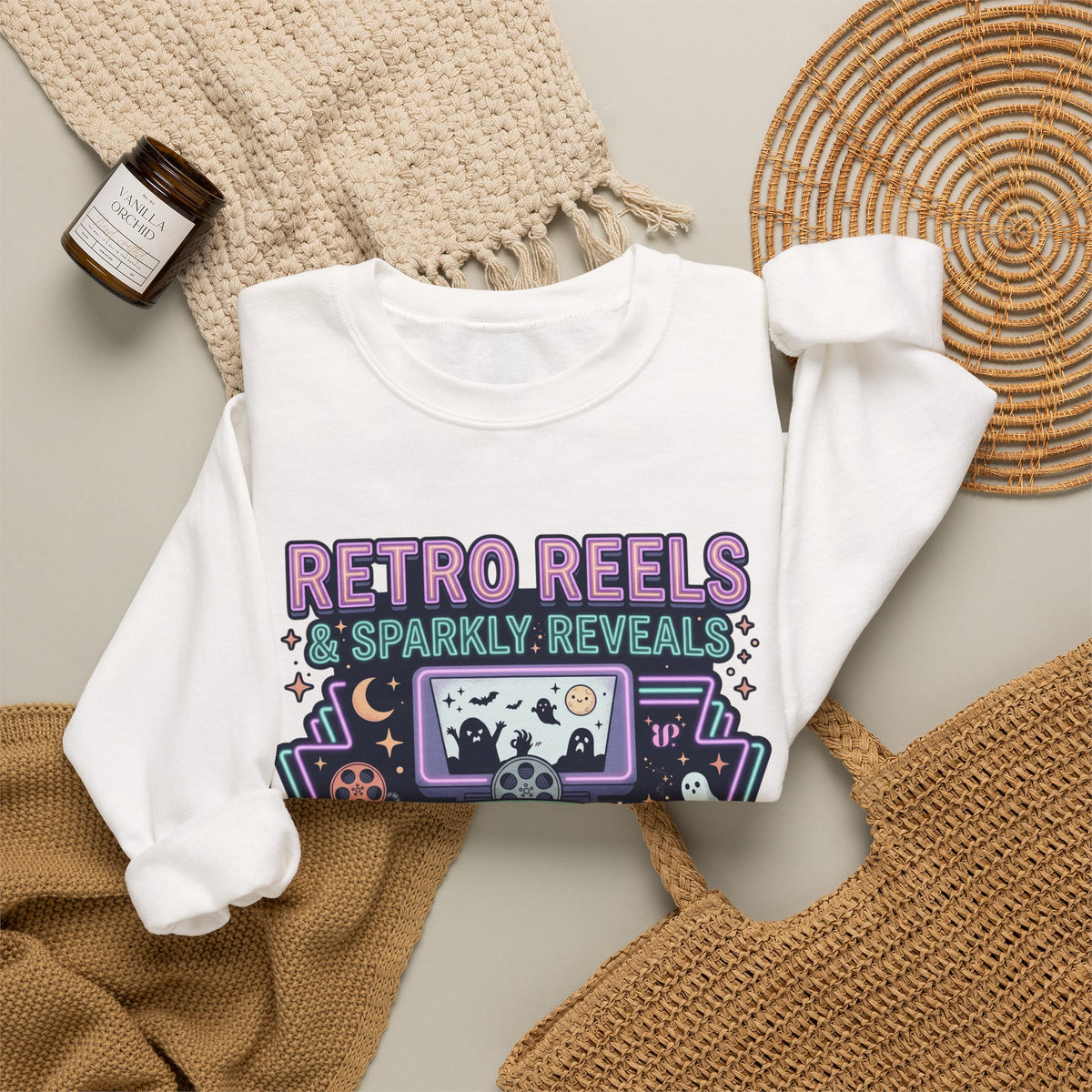 Retro Reels Sweatshirt - Gildan