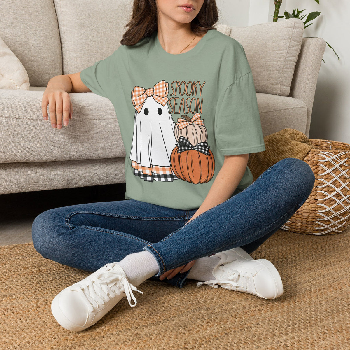 The Bow Ghost Tee - Gildan