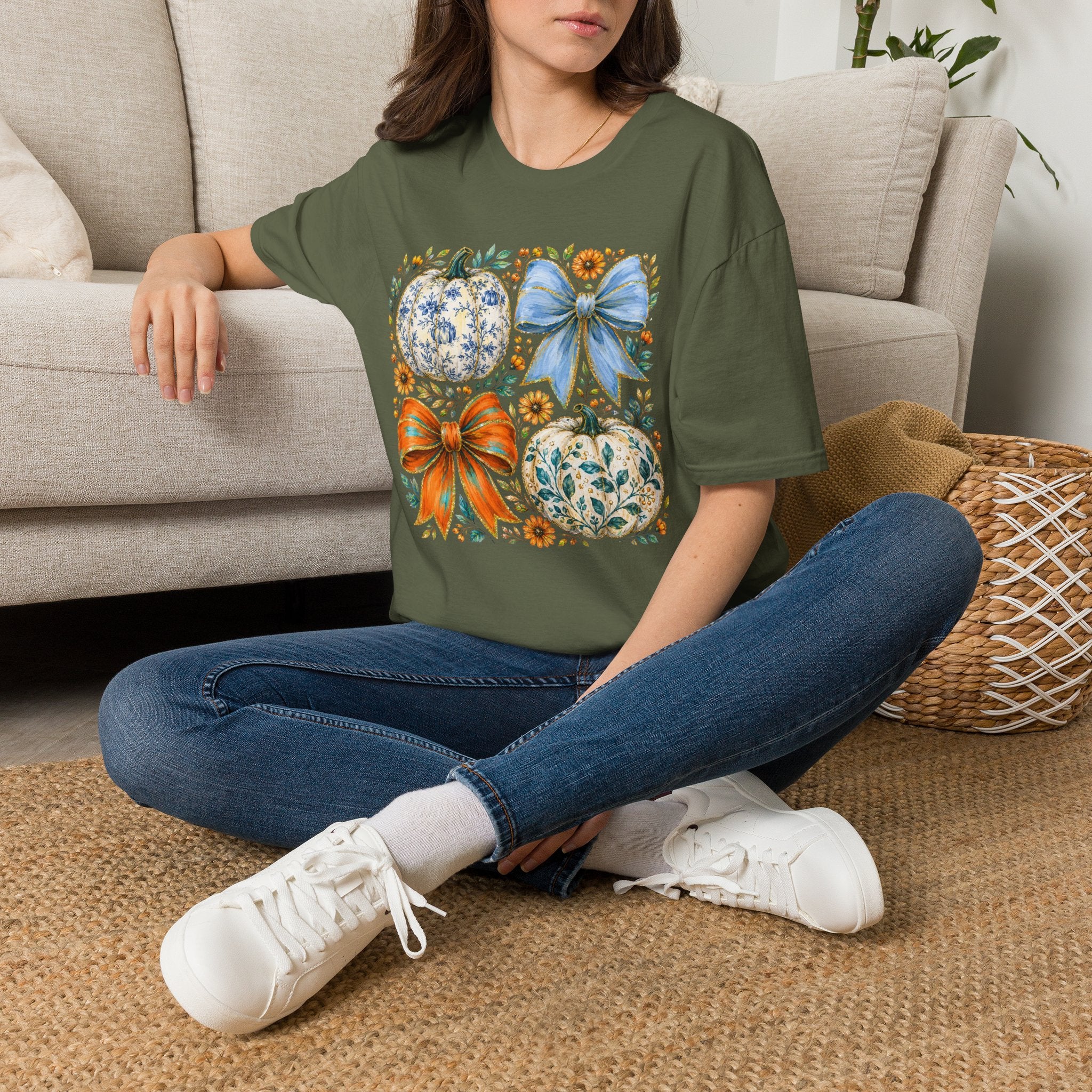 Pumpkin Bows Tee - Gildan