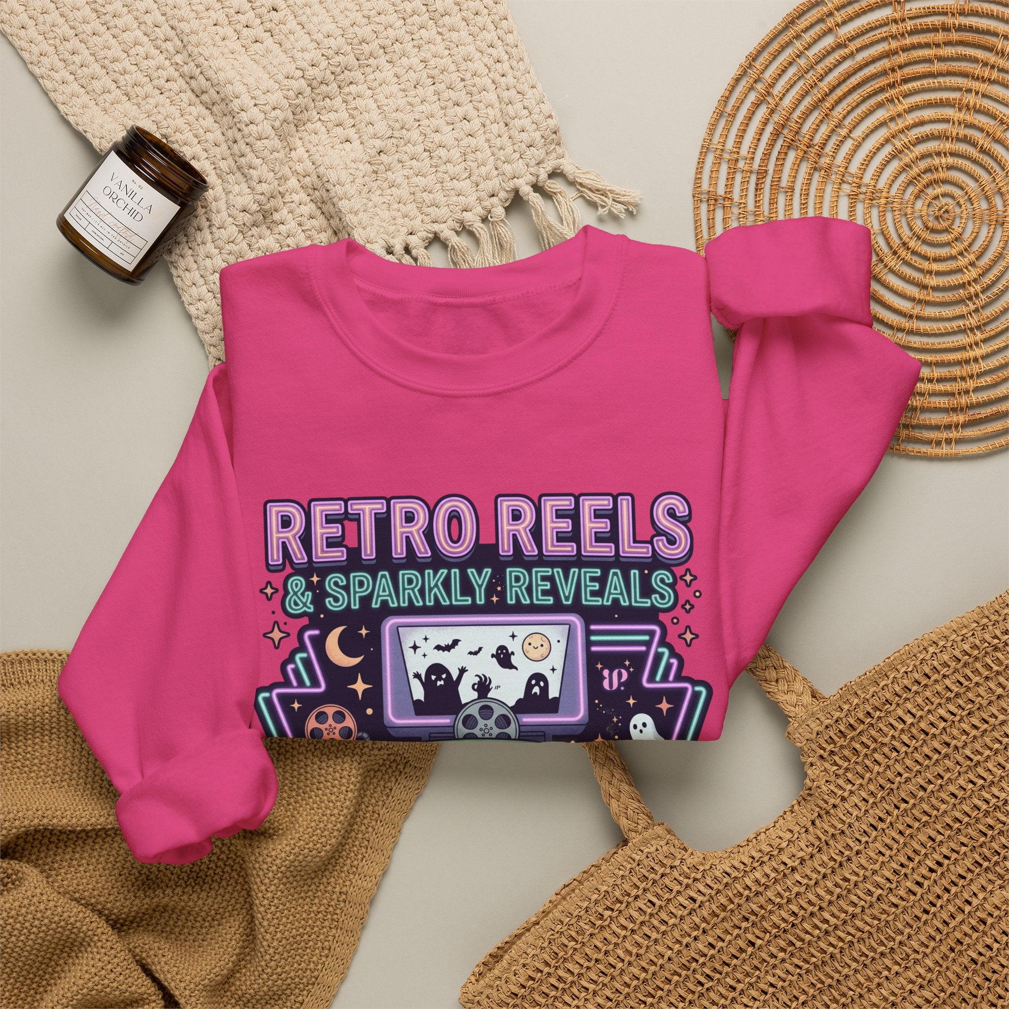 Retro Reels Sweatshirt - Gildan