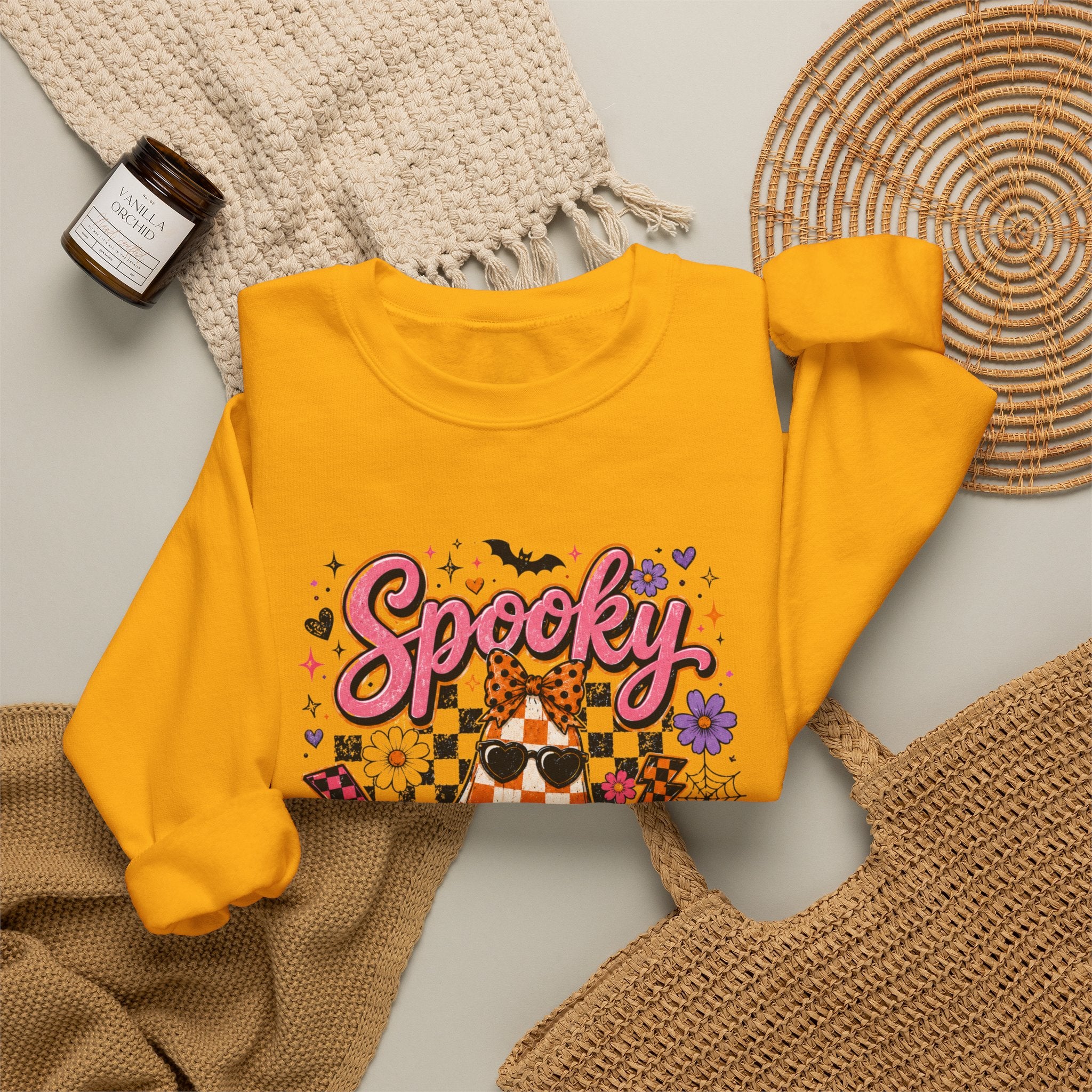 Spooky Mama Sweatshirt - Gildan