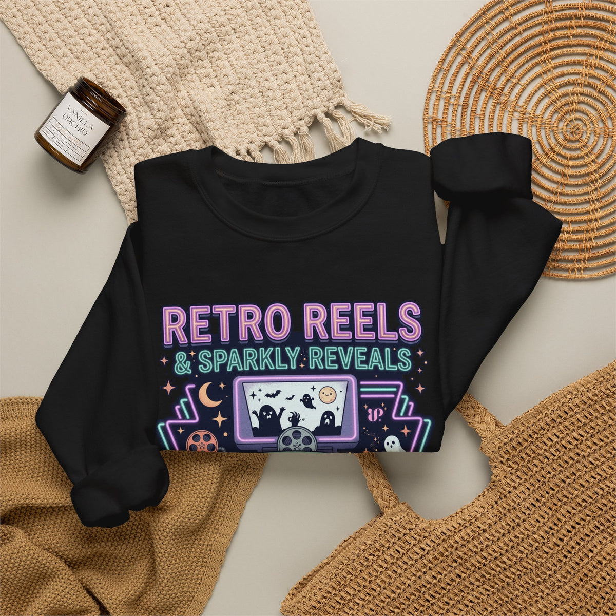 Retro Reels Sweatshirt - Gildan