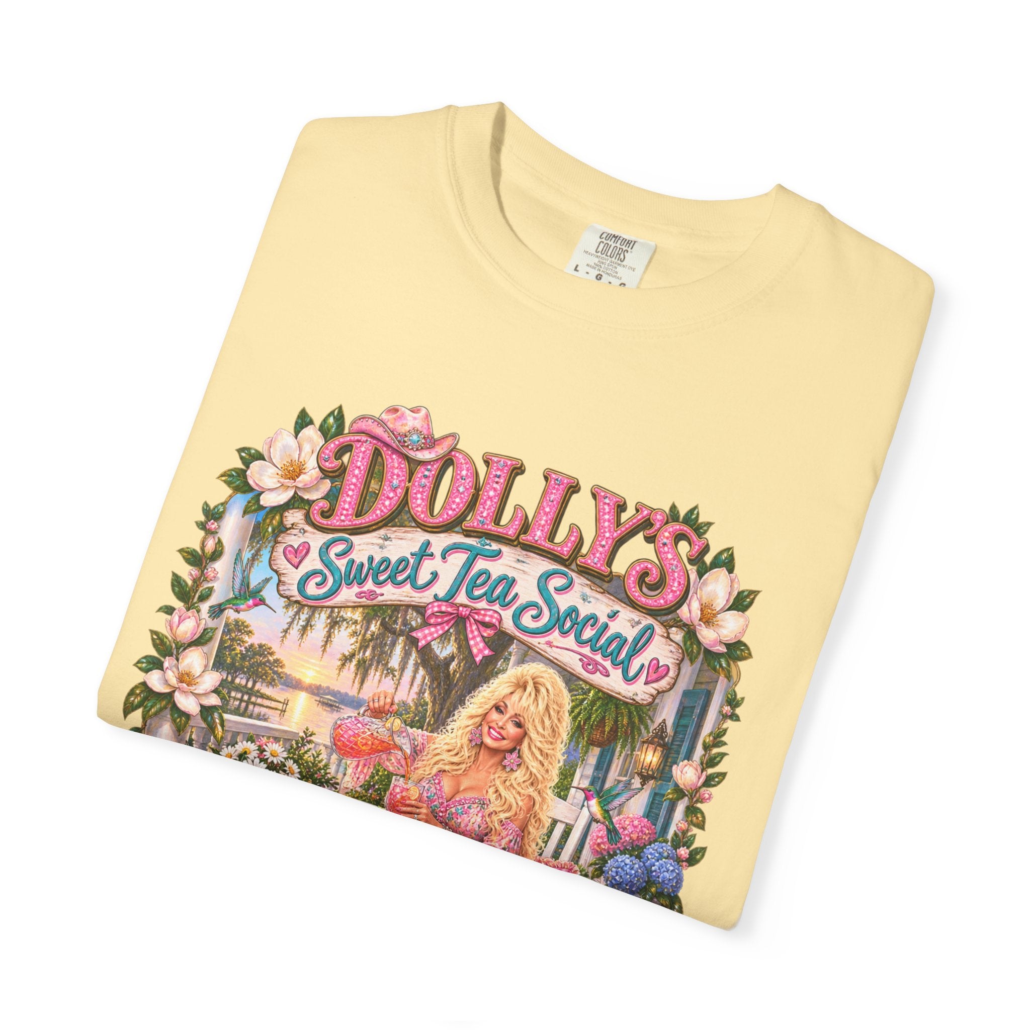 Dolly's Sweet Tea Social Tee