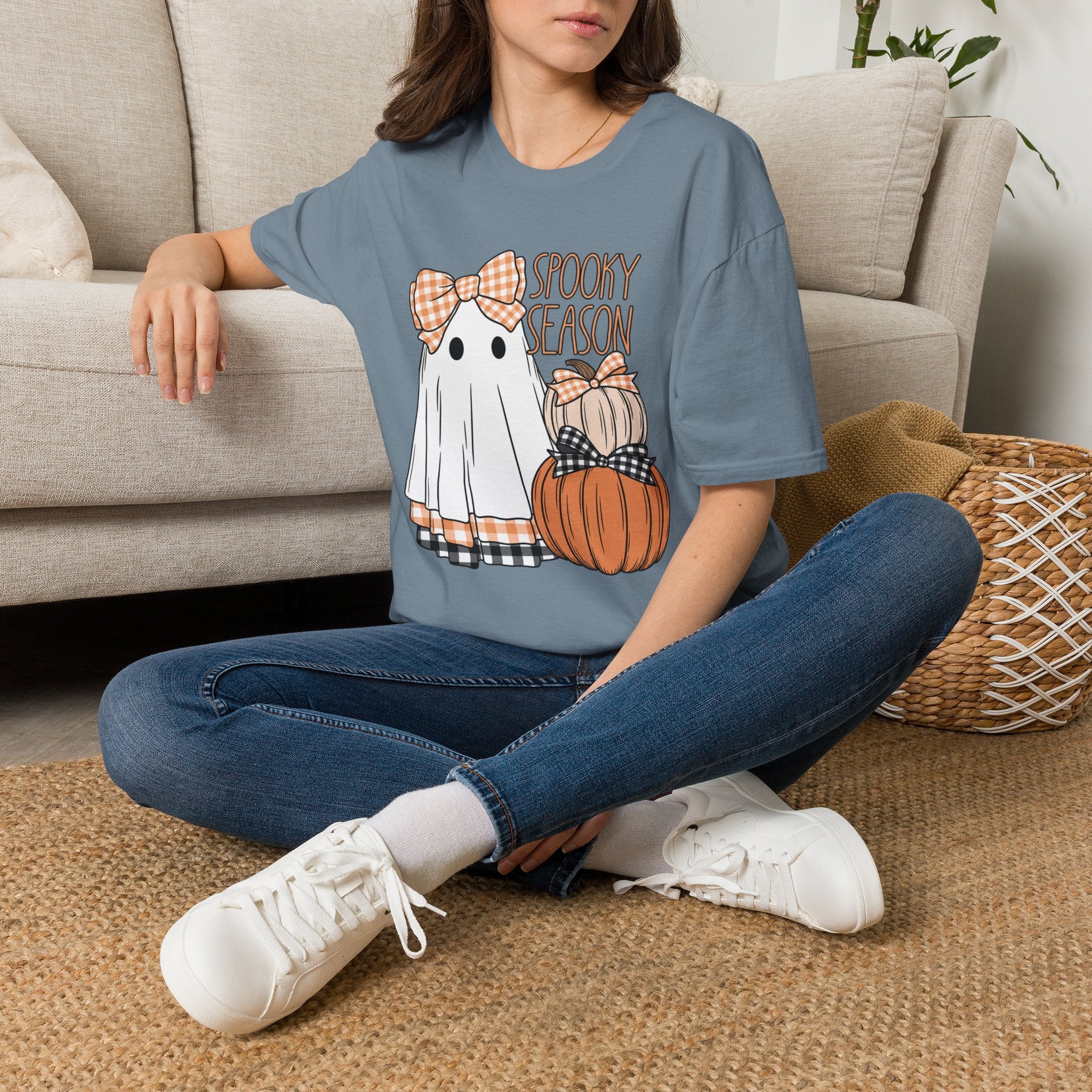 The Bow Ghost Tee - Gildan