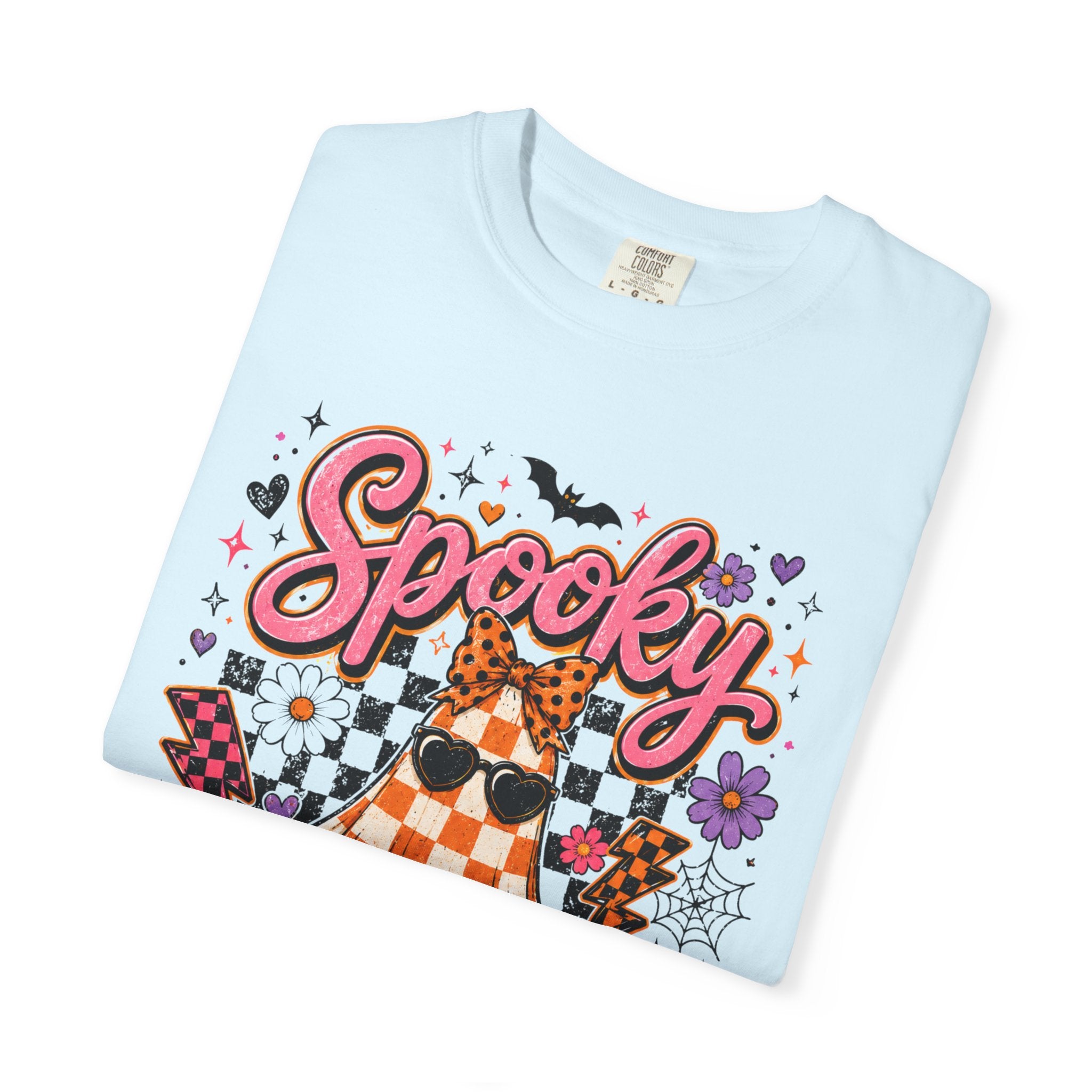Spooky Mama Tee - Comfort Colors