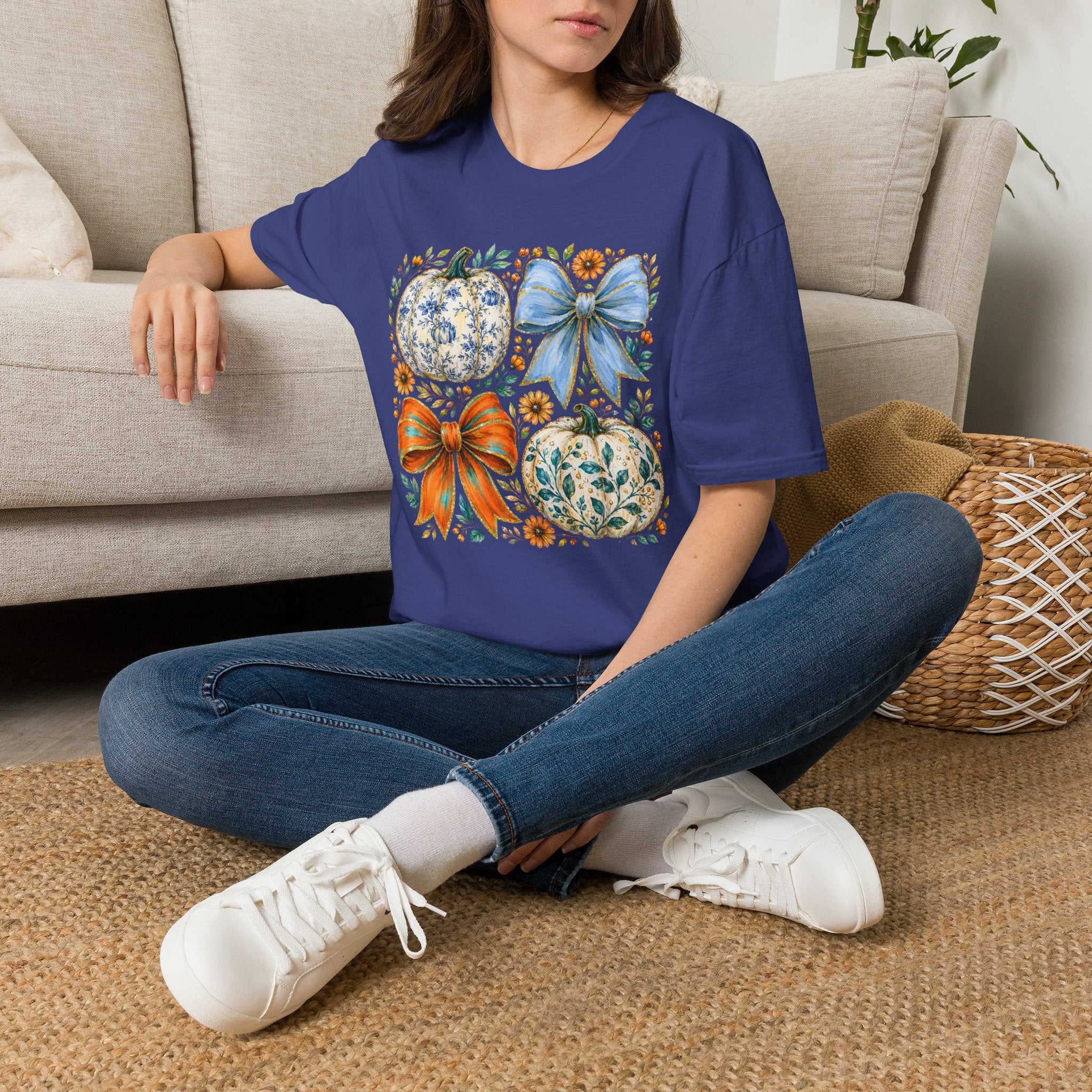 Pumpkin Bows Tee - Gildan