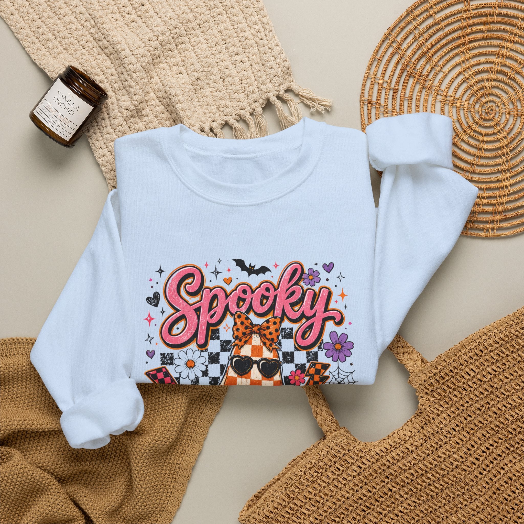 Spooky Mama Sweatshirt - Gildan