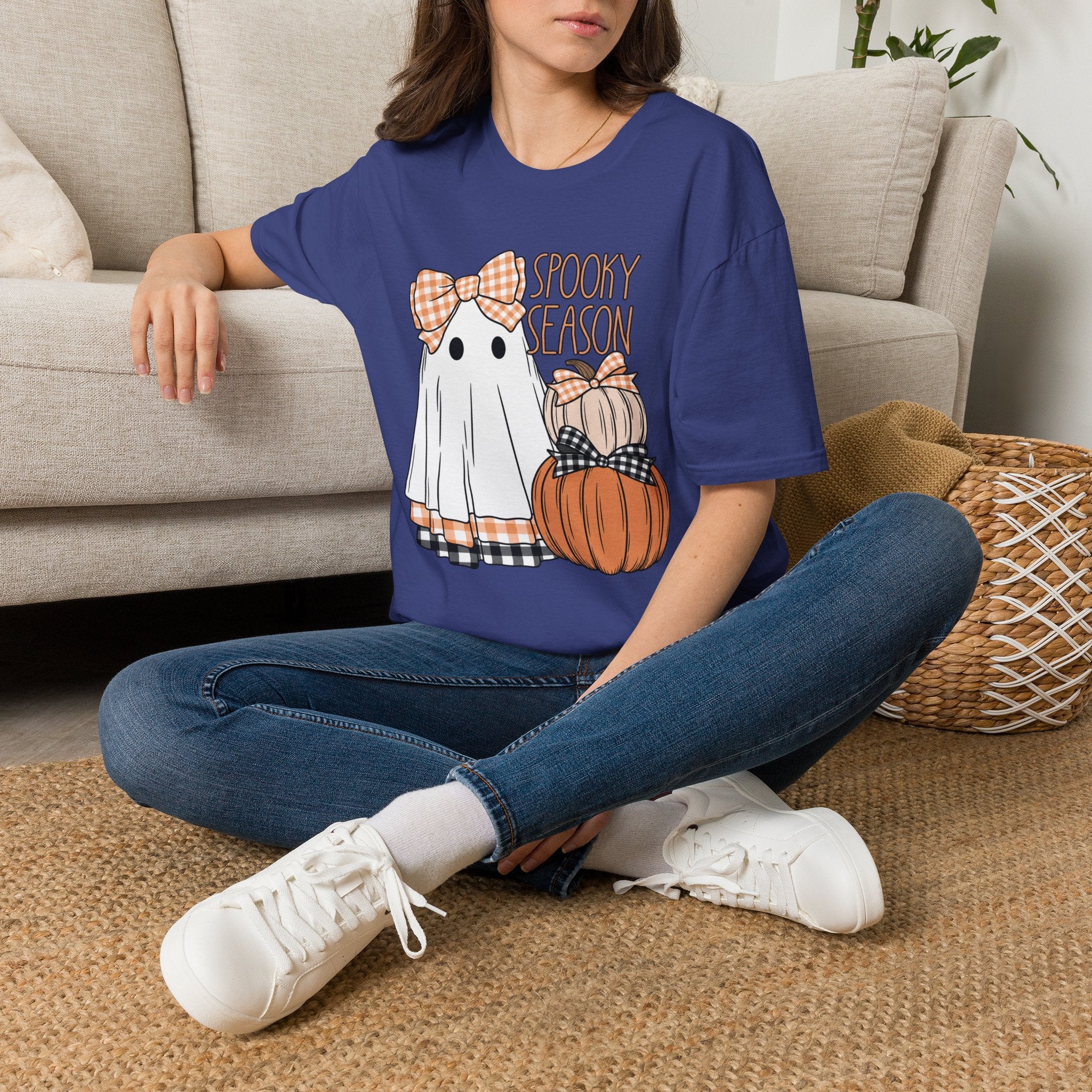 The Bow Ghost Tee - Gildan
