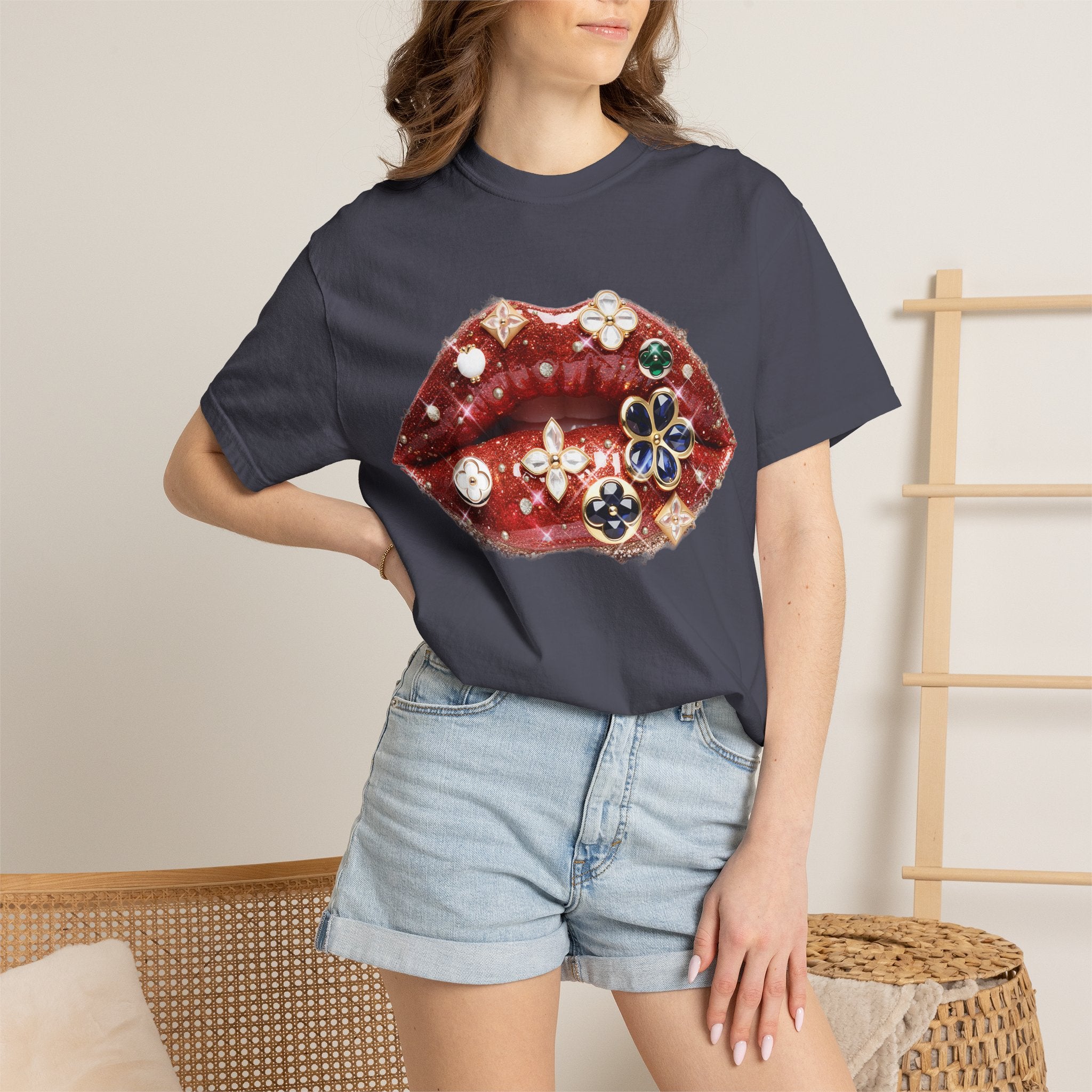 Jewel Lips Tee - Comfort Colors