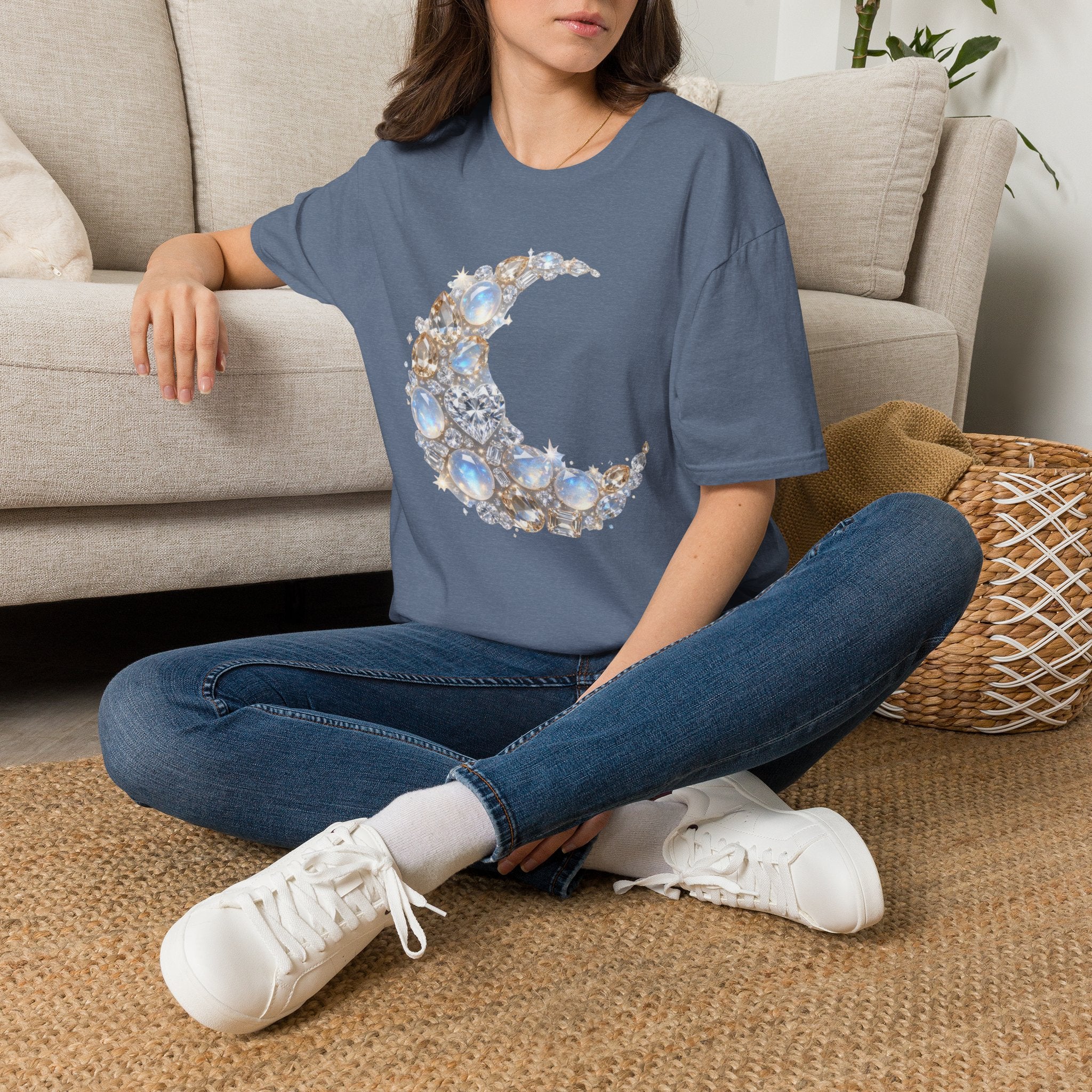 Crescent Moon Tee - Gildan