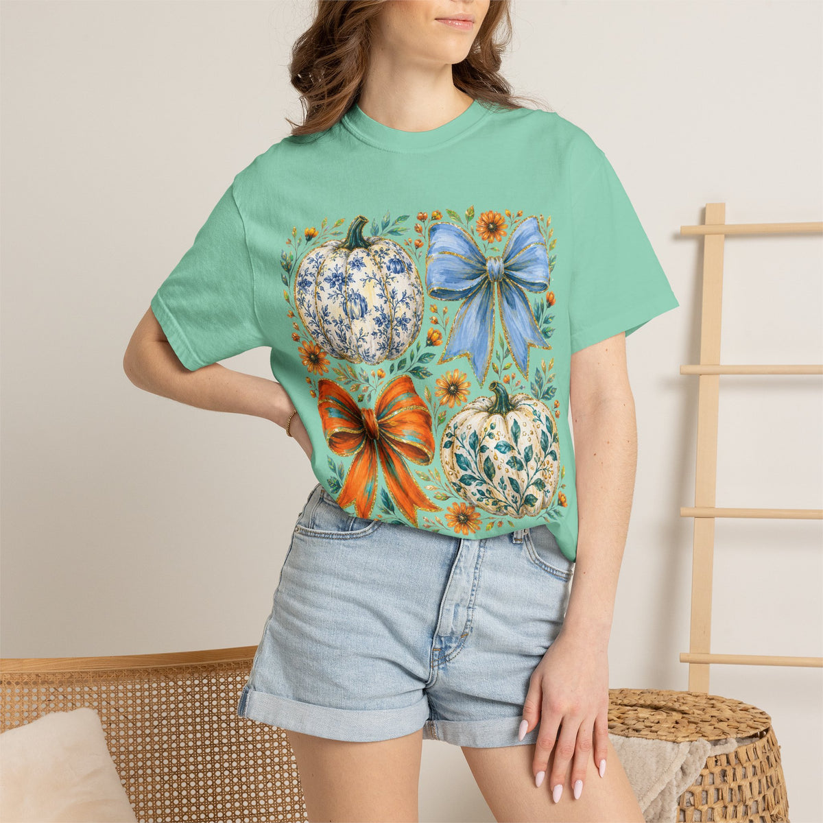 Pumpkin Bows Tee - Comfort Colors