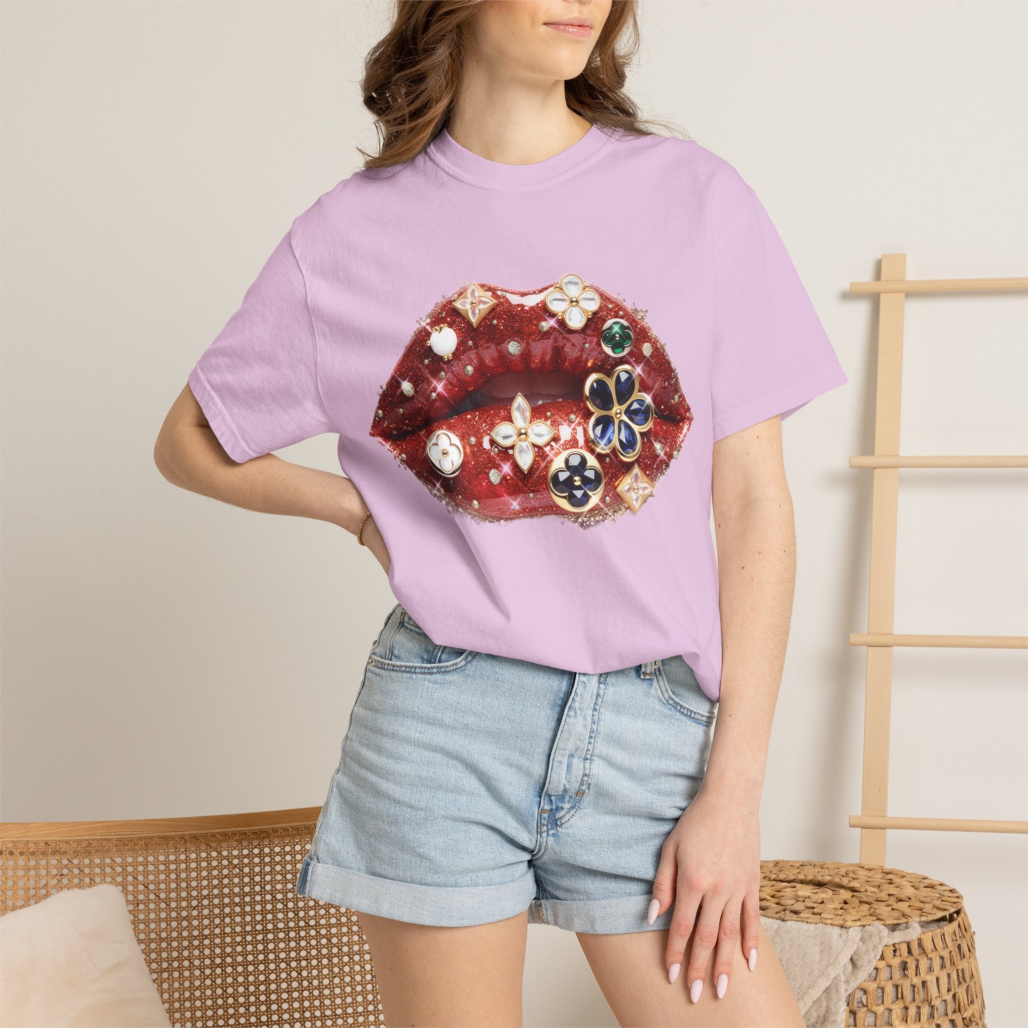 Jewel Lips Tee - Comfort Colors