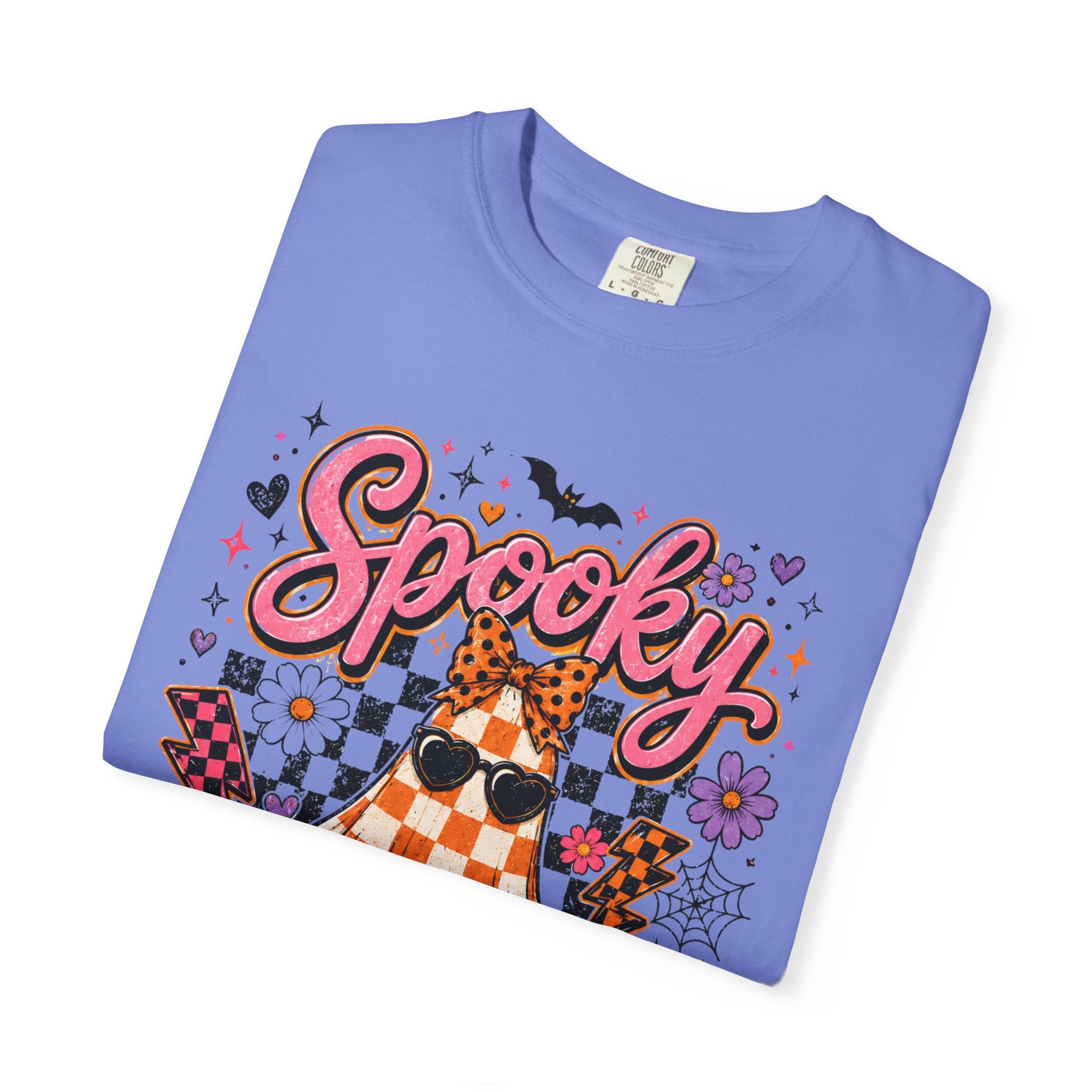 Spooky Mama Tee - Comfort Colors