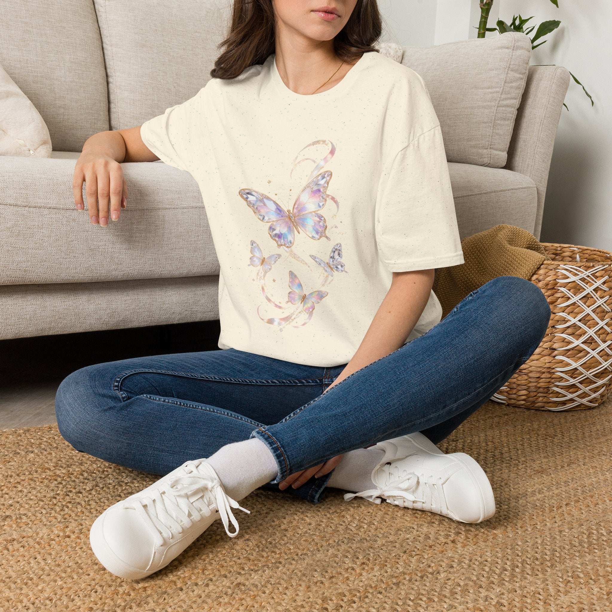 Halo Butterfly Tee - Gildan