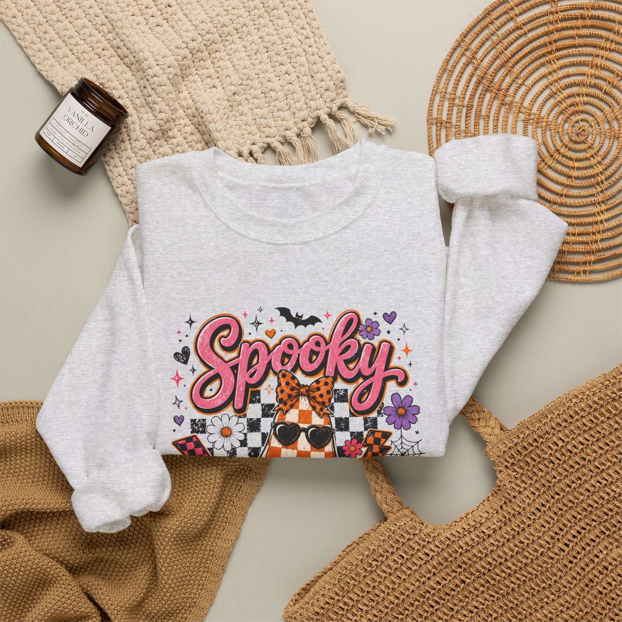 Spooky Mama Sweatshirt - Gildan
