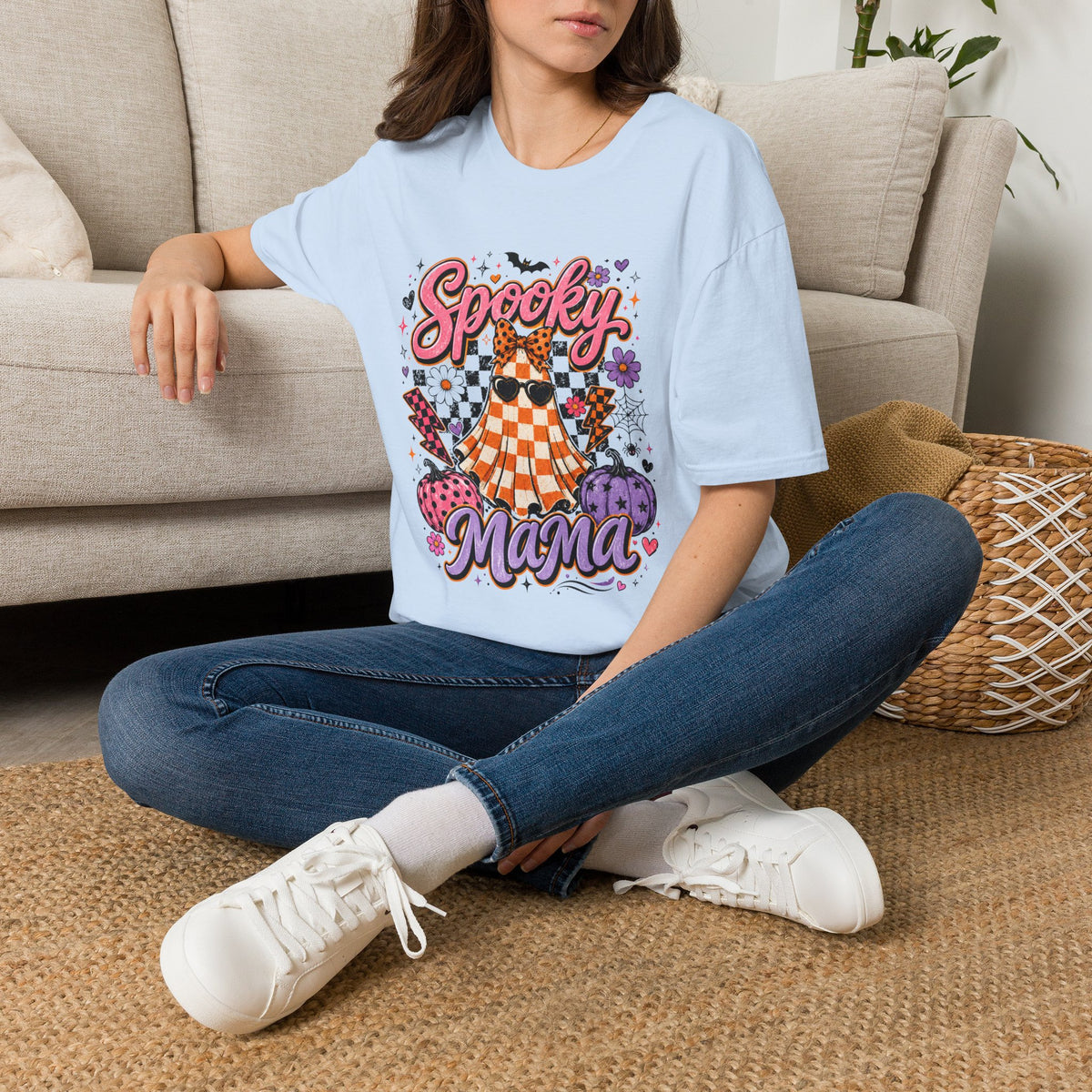 Spooky Mama Tee - Gildan
