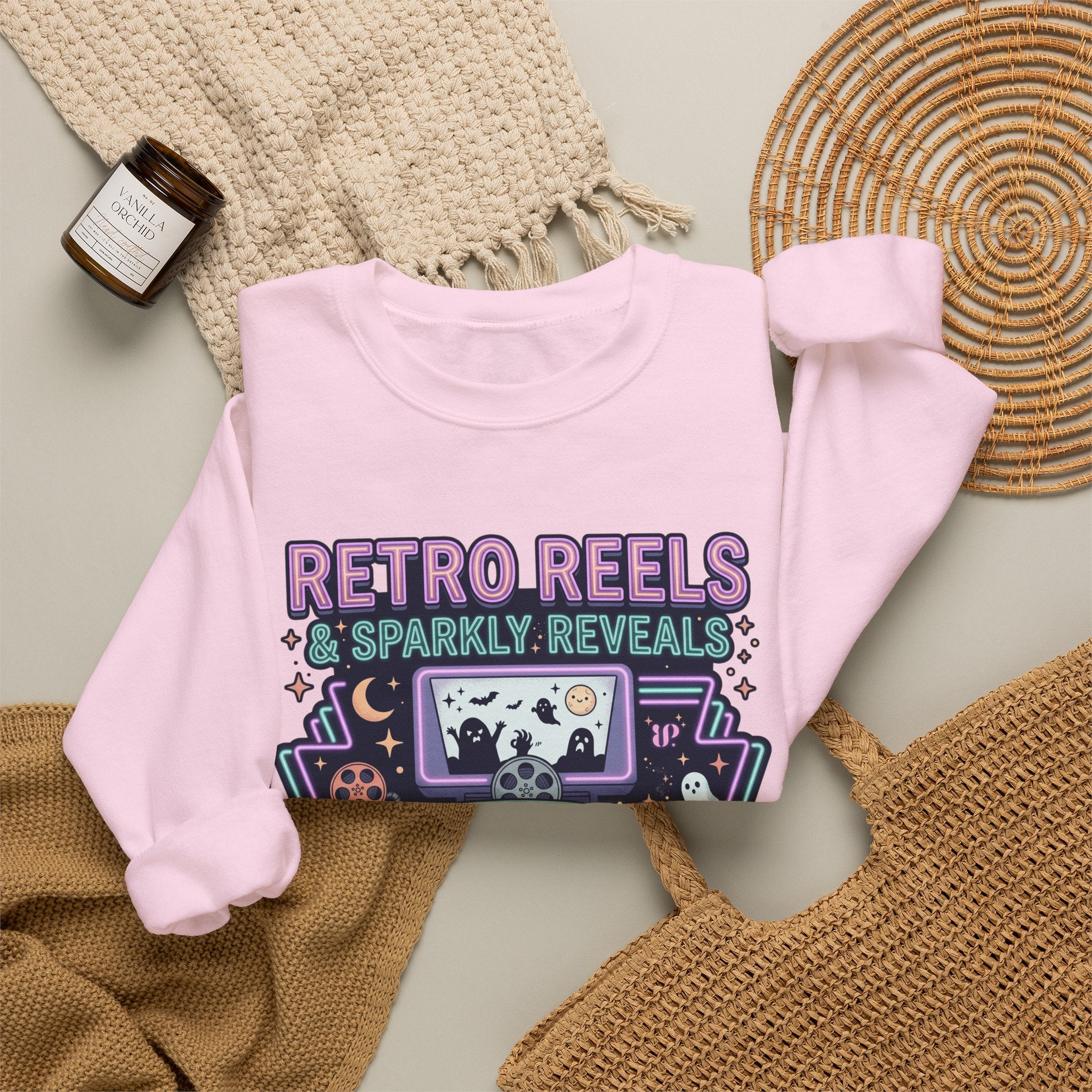 Retro Reels Sweatshirt - Gildan