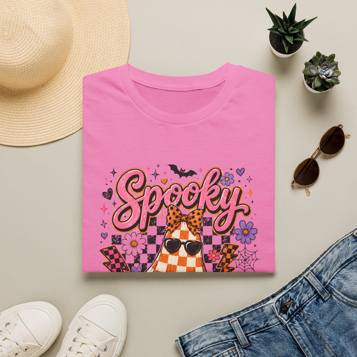 Spooky Mama Tee - Gildan