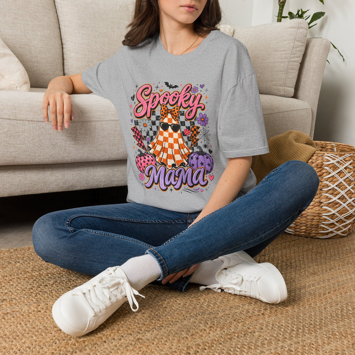 Spooky Mama Tee - Gildan